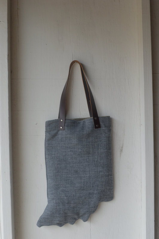 indiana bag with leather handles