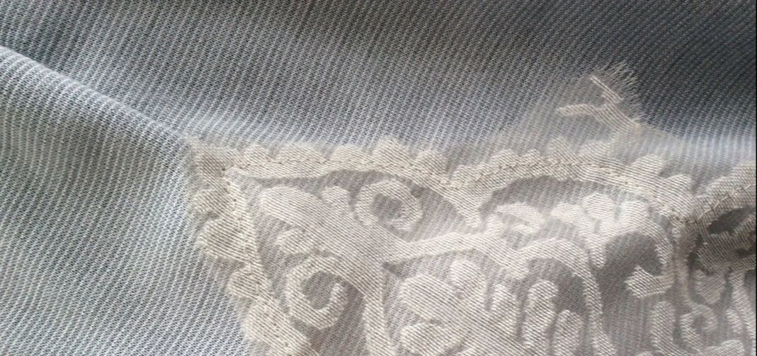 topstitching lace with a matching thread color