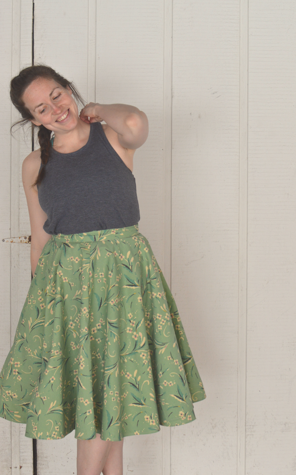 nice springy looking skirt photo